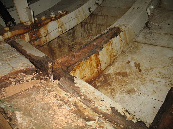 Barco de época Spirit of Caribe, reparaciones en Mallorca, cuadernas de popa