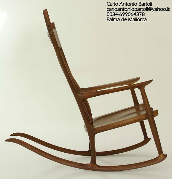 mecedora fondo blanco